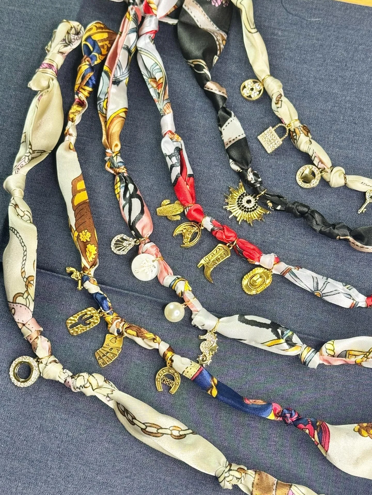 Scarf Necklaces listed on our website link in bio!!&rsquo;🩷

#summerjewelry #nontarnishjewelry #goldfilled #goldplated #pvdcoating #waterproof #hypoallergenic #summerearrings #statementearrings #statementjewelry #goldjewelry #hoops #earrings #jewelr