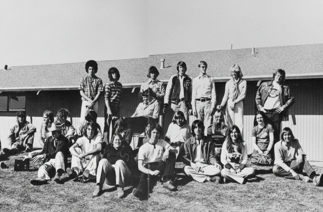 Class of 1976 Group Photo.jpg