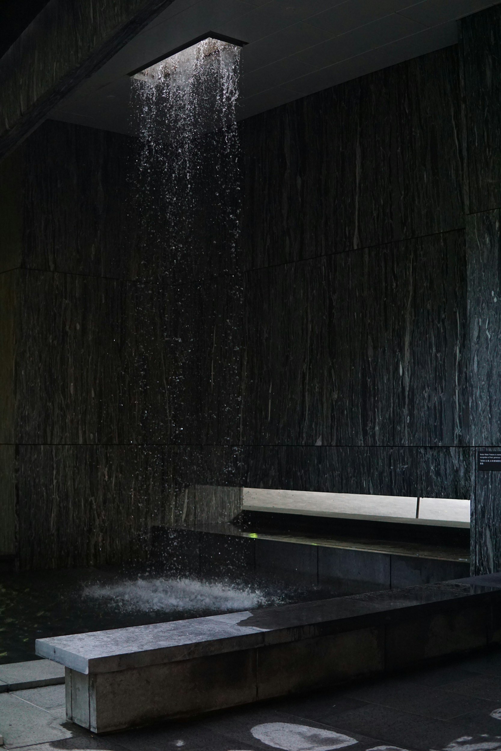 Luxury Bathroom Trends to Elevate Your Custom Sarasota Home in 2025
