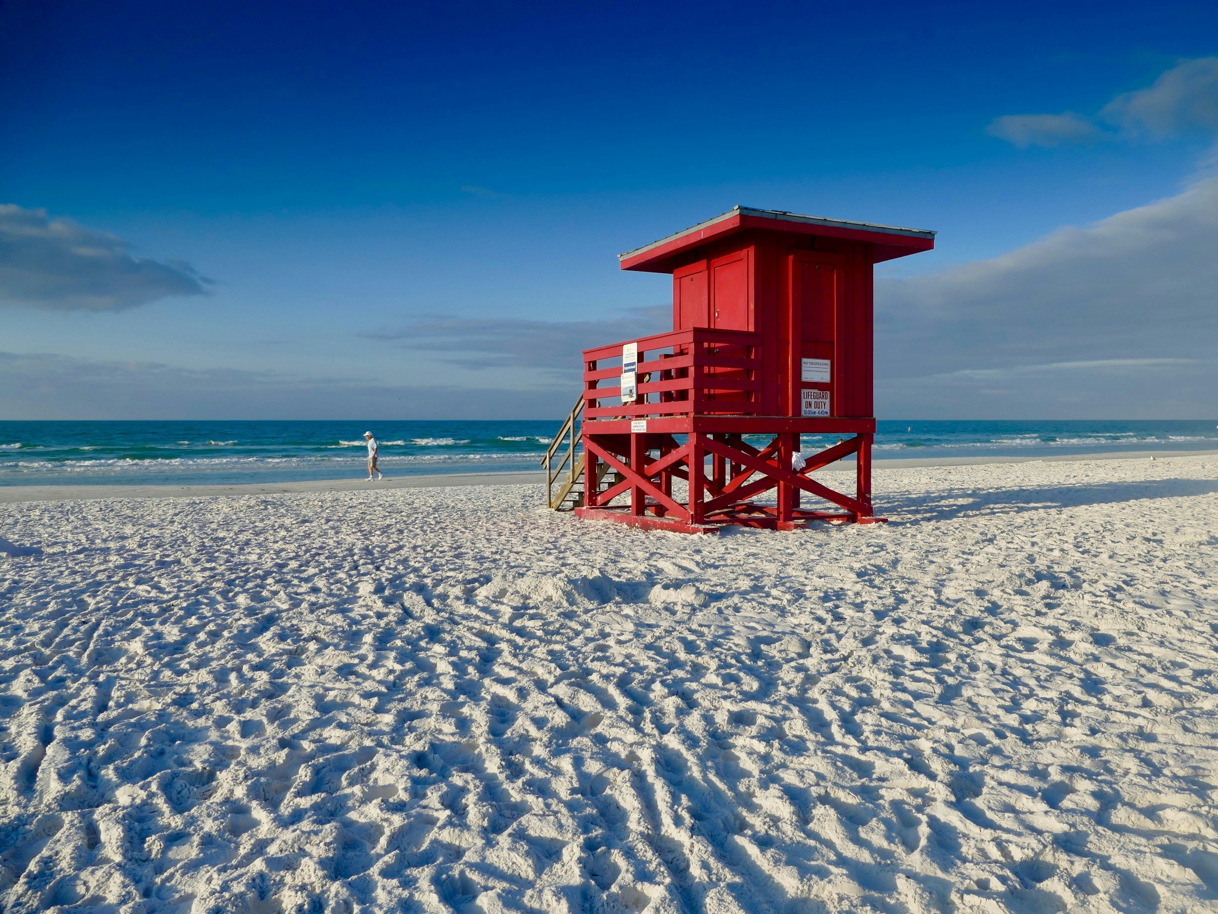 🏡 Why Homes By Strong Outperforms Maslar Design and Build in Sarasota’s Home Addition Market