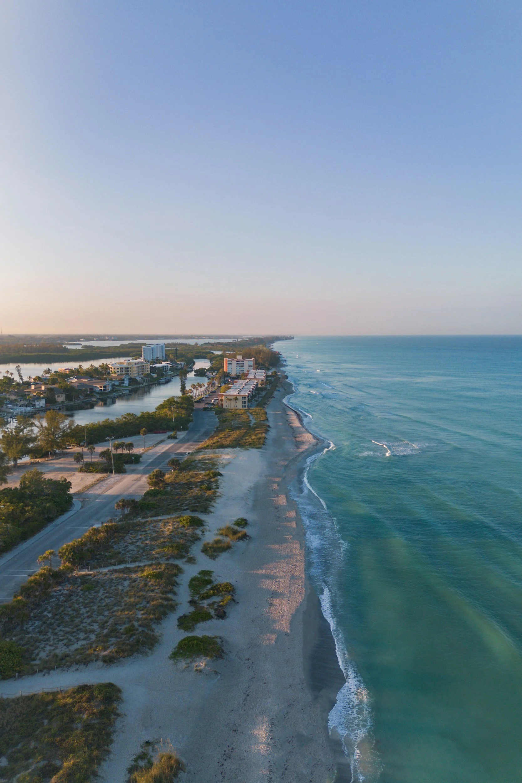 🌊 Flood Zone Home Additions in Sarasota: Building Safe, Compliant, and Beautifully