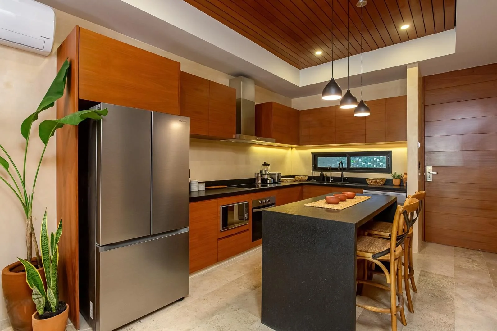 WhatsApp Image 2025-06-04 at 16.06.06_bed56c0b.jpg