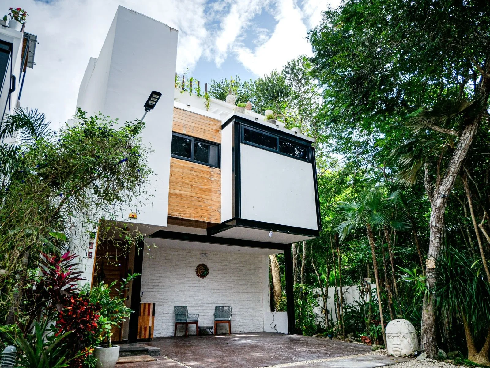 WhatsApp Image 2025-06-04 at 16.04.51_c32356ee.jpg