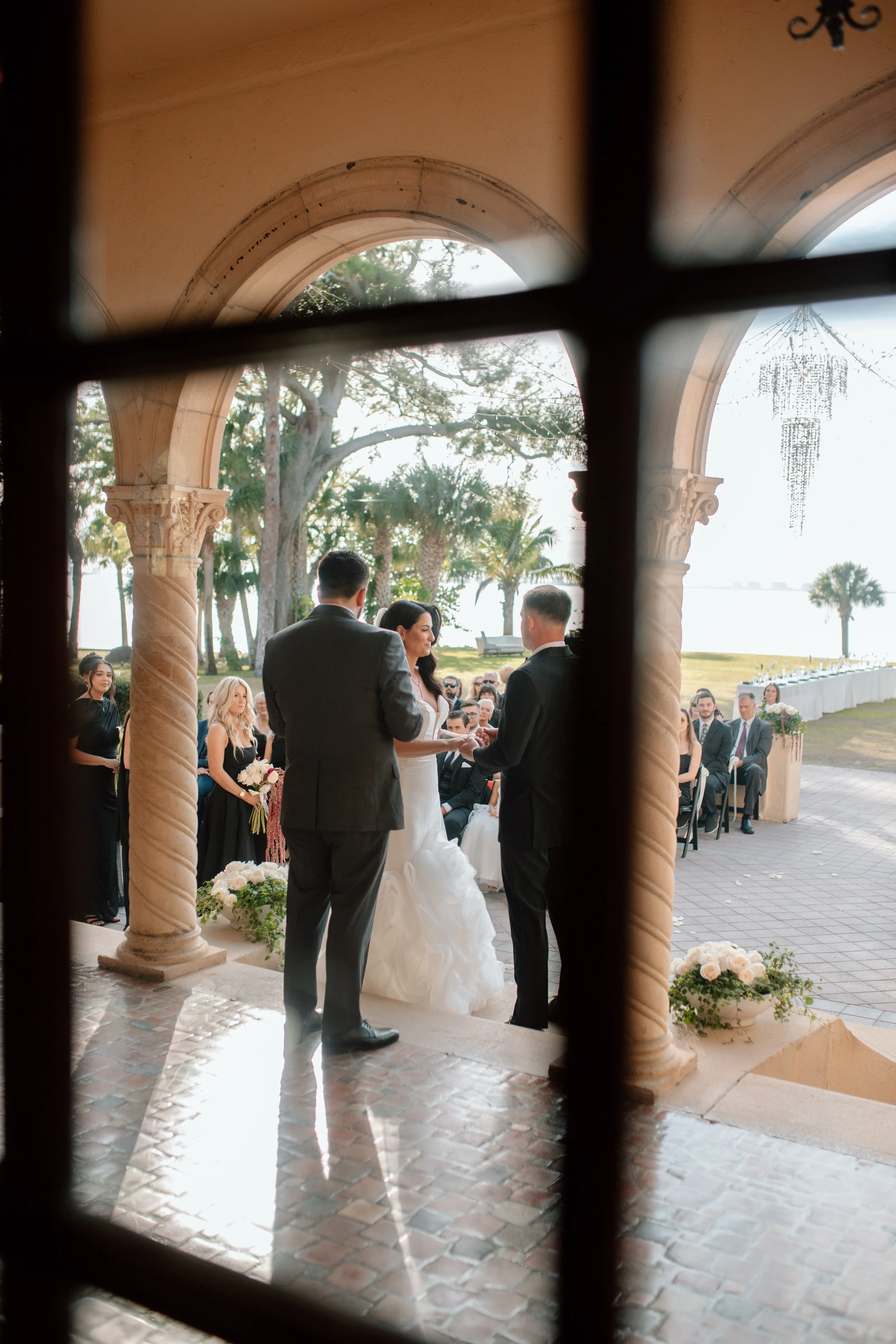 powel-crosley-estate-wedding-ceremony-sarasota-florida-03.jpg