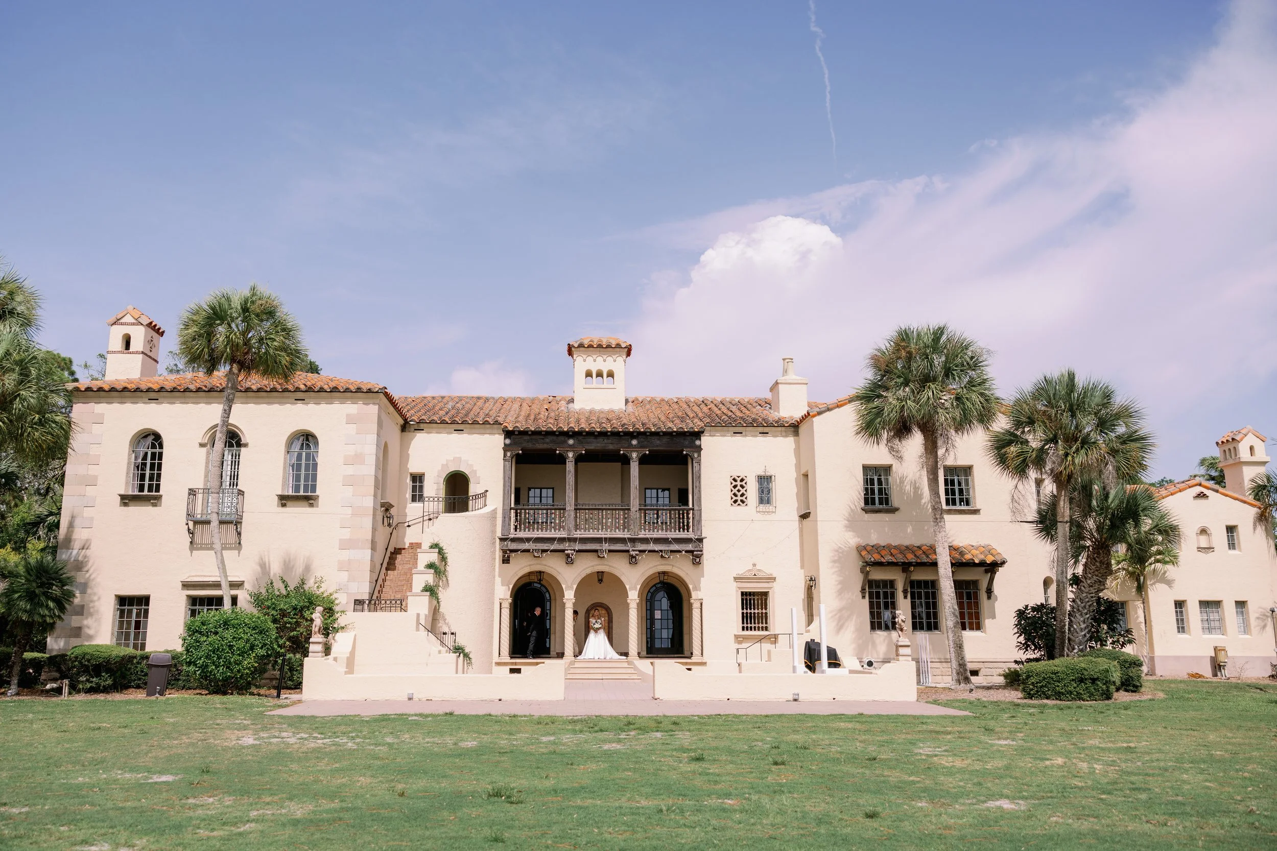 powel-crosley-estate-wide-exterior-tower-view-sarasota-wedding-venue.jpg