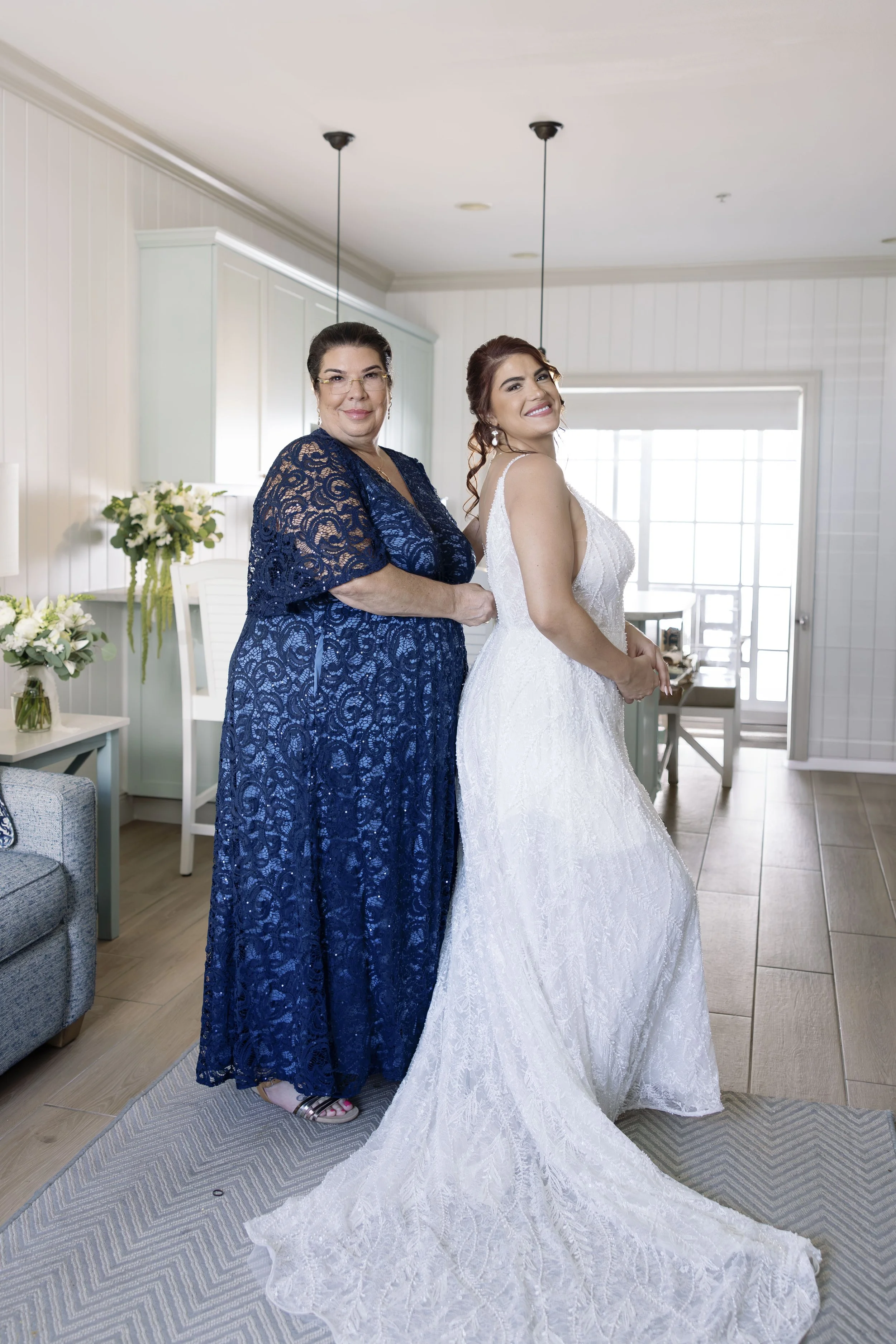guest-navy-dress-indoor-portrait-anna-maria-island-wedding.jpg
