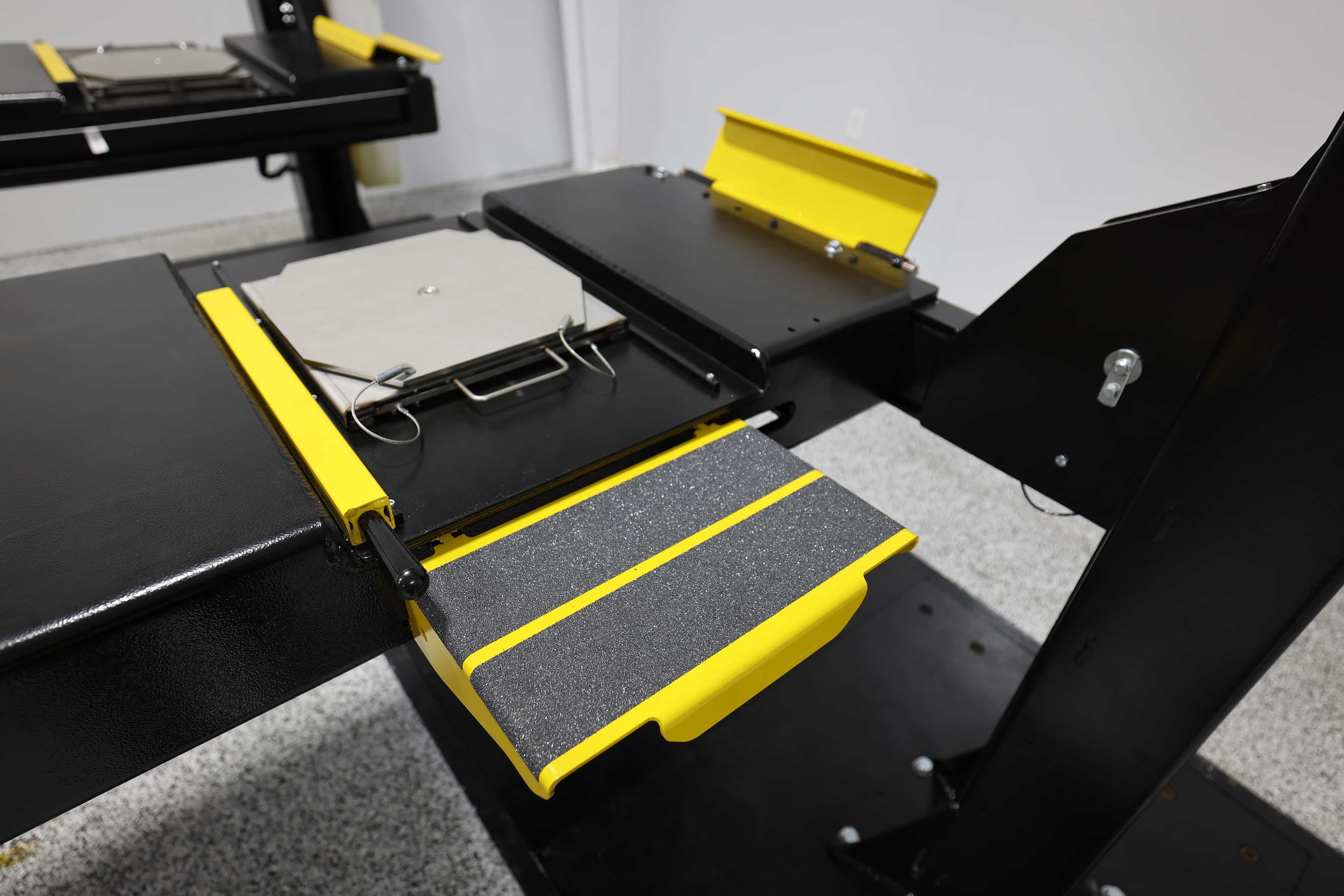 turnplate-side-step-15k.jpg