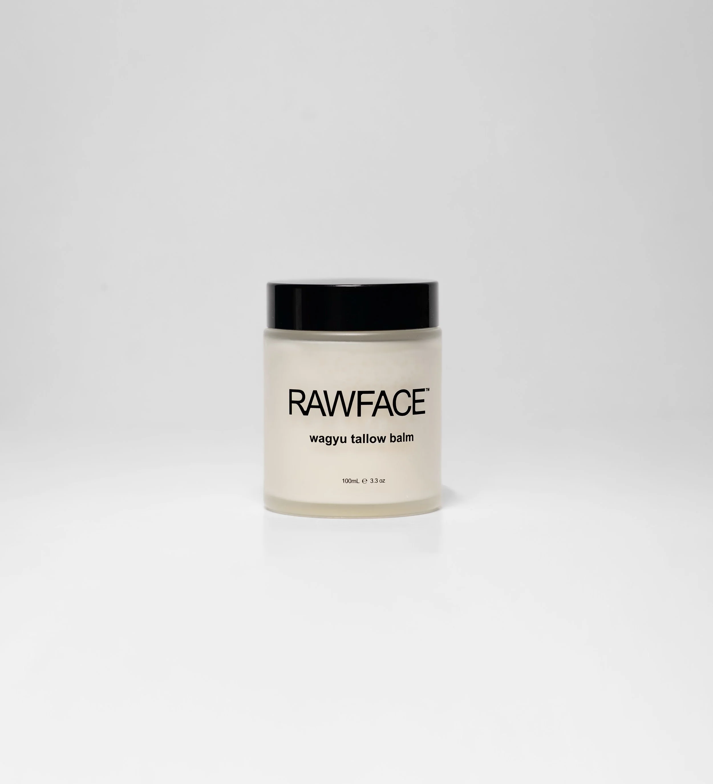 The weather&rsquo;s warming up&hellip; and your skincare should feel lighter, cleaner, and more natural ☀️🌿

A balm that feels like nourishment, not noise. Fragrance free, filler free, and made to let your skin breathe, repair, and glow naturally al