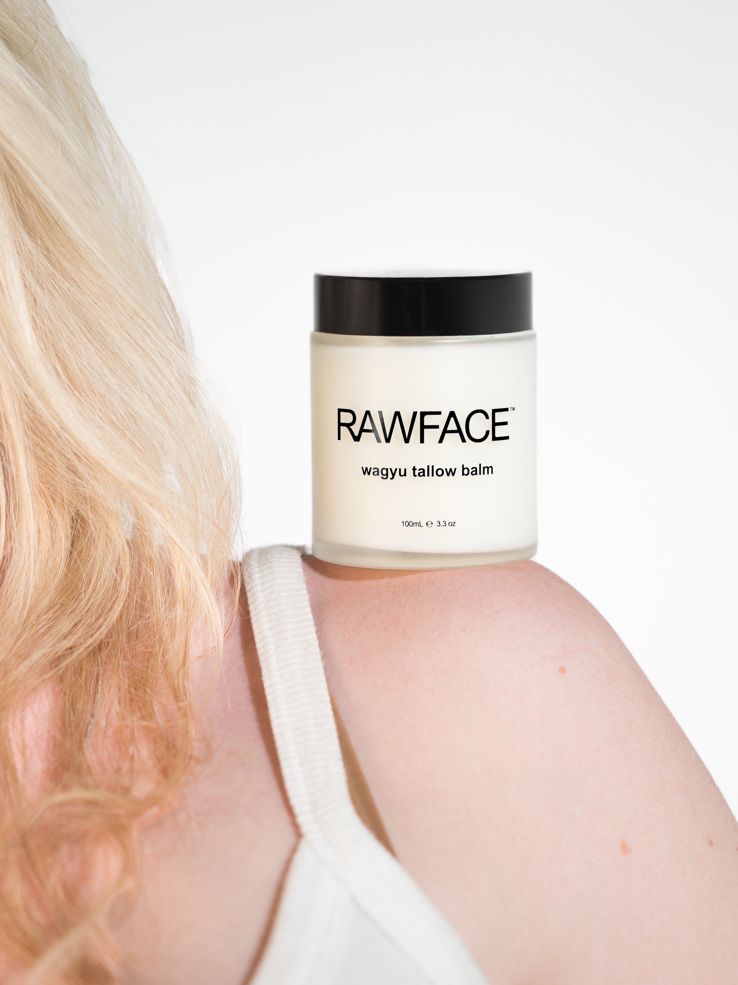 Hot weather, glowy skin, and skincare that actually feels good on your face ☀️✨

Soft skin. Healthy glow. Raw ingredients. 

Turn on post notifications and join the Rawface community before our latest drop.

#RawfaceSkin #GlowySkin #CleanGirlSkincare