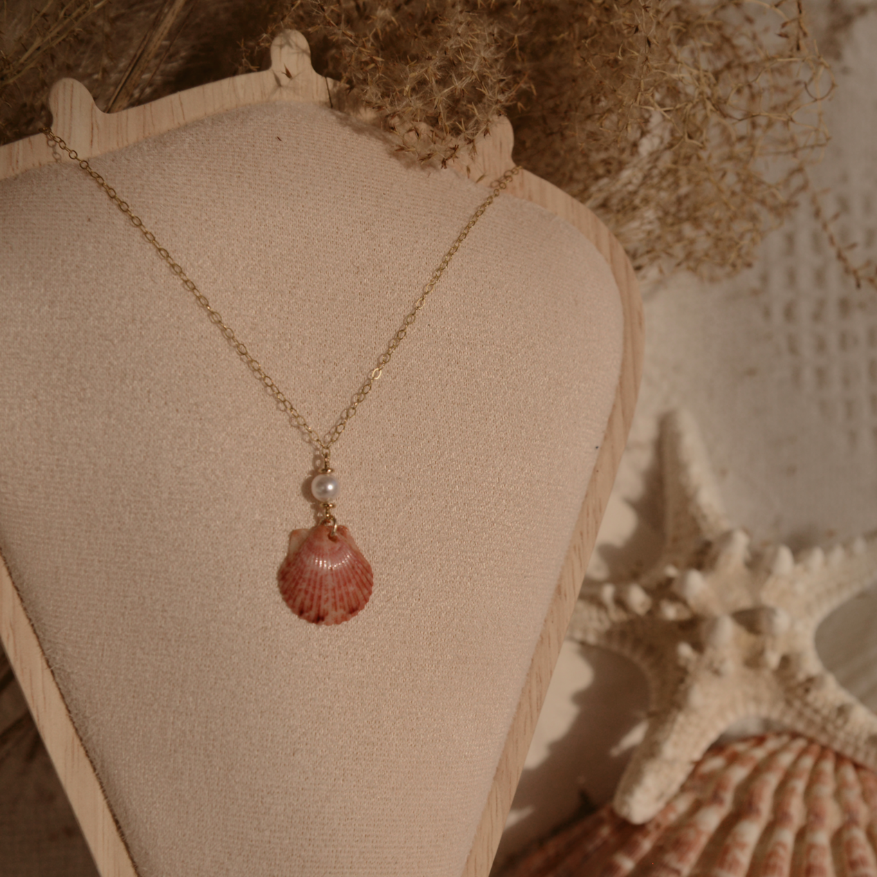 Mini Sunset Scallop Necklace