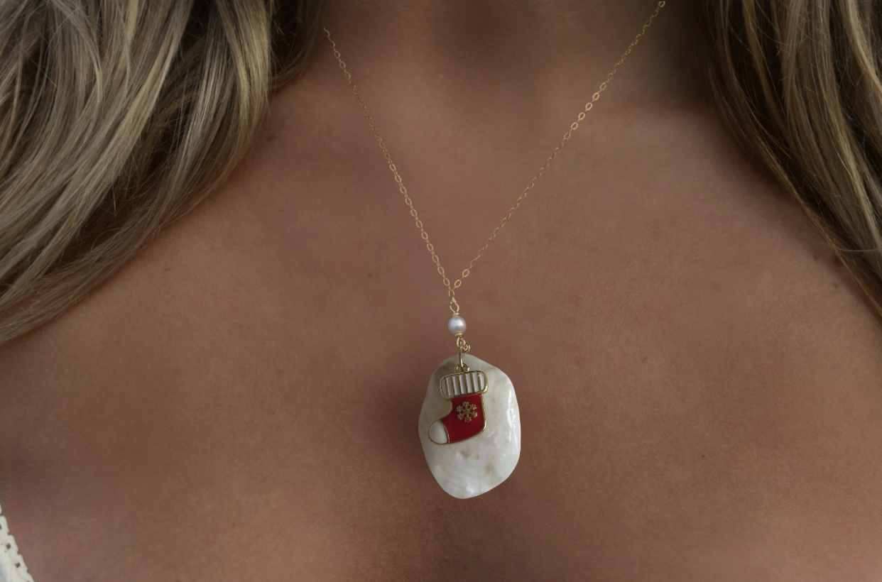 Santa's Oyster Necklace