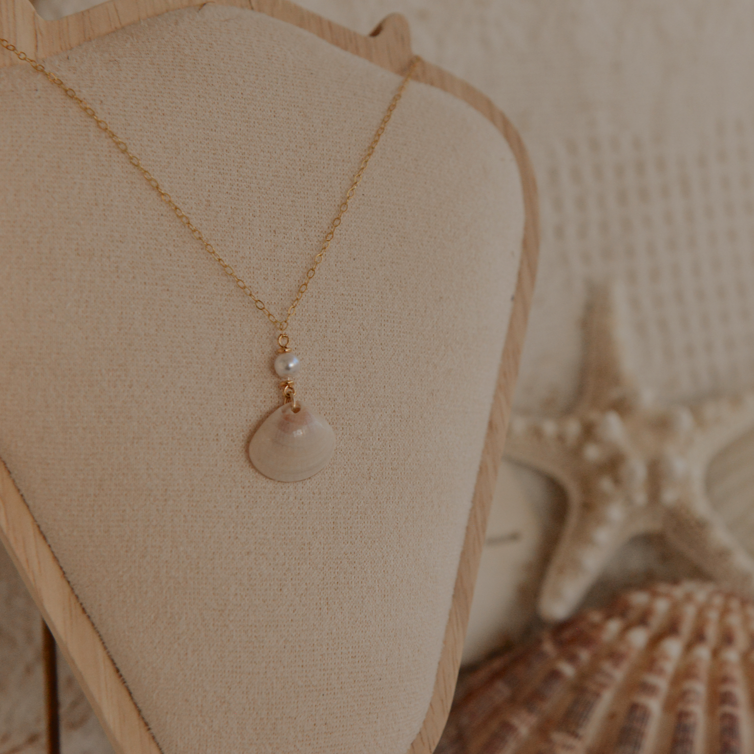 Tiny Pearl Clam Necklace