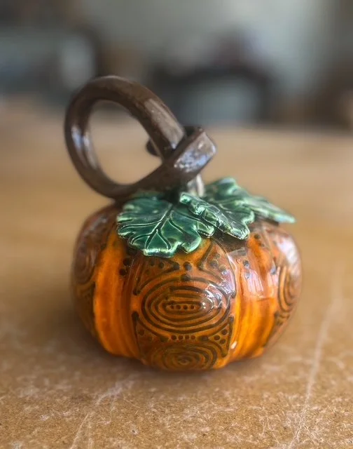 Whimsical Swirl Pumpkin – Handmade Ceramic Art