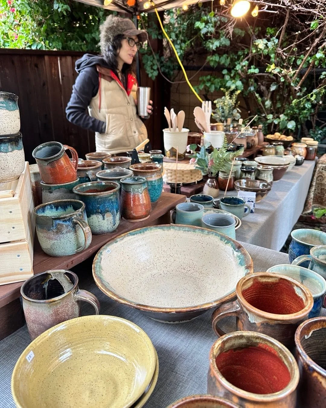 Lady of the driveway sale! So great to send the pots off to their new homes.