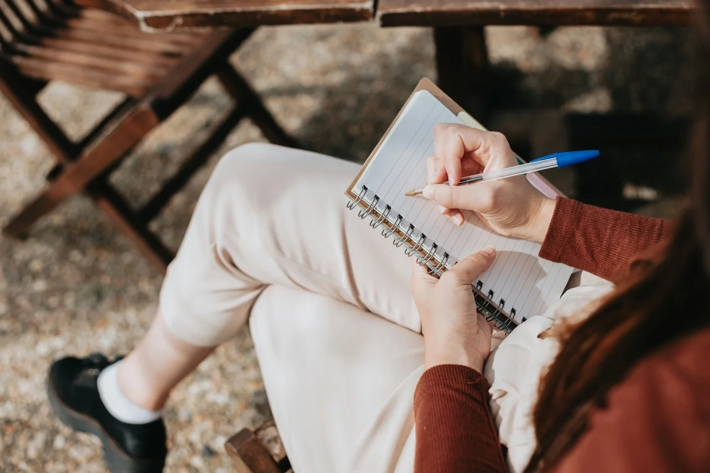 Writing a love letter to your spouse-to-be and sneaking away on your wedding day, to a private space where you can read them to each other is something so special. It&rsquo;s a beautiful way if you aren&rsquo;t comfortable speaking personal vows in f