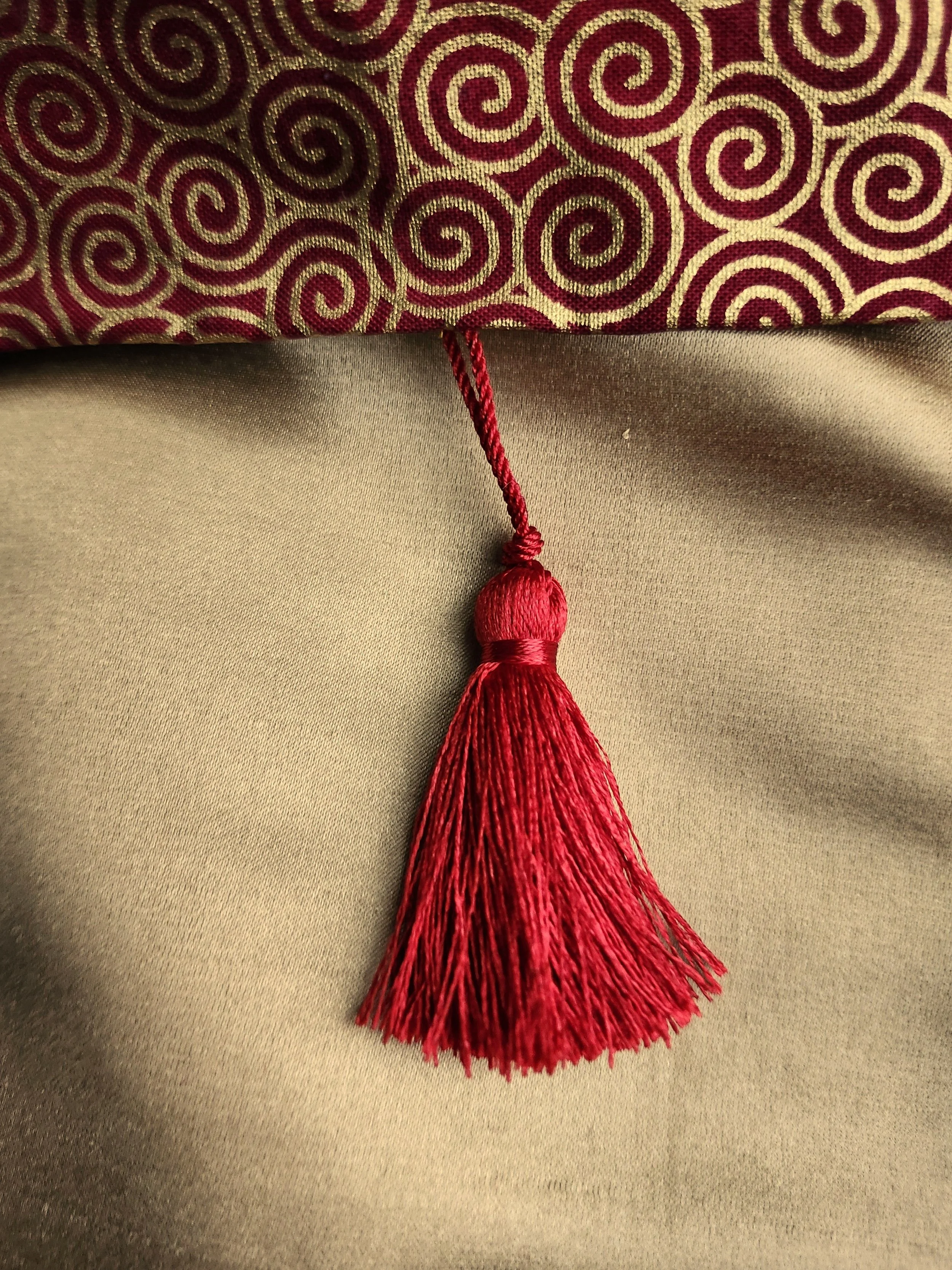 stocking - red swirl.jpg