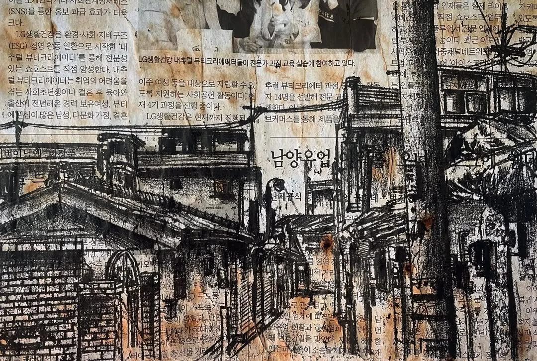 Visual research by Dabinn showing contrast between old neighbourhoods and modern glass towers in Seoul. University portfolio page combining visual research, architectural thinking, and conceptual clarity.