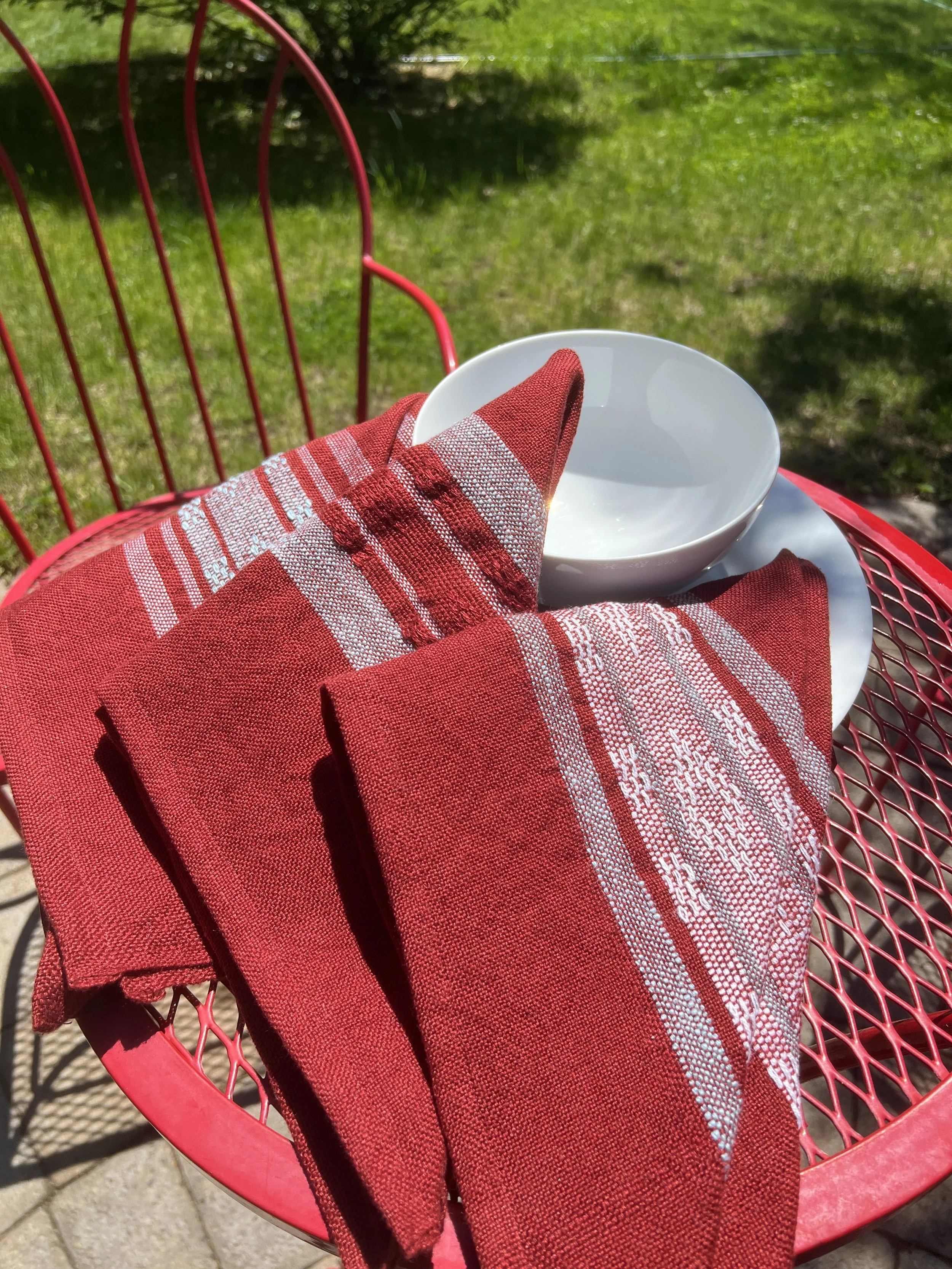Weavers Cardinal Linen Napkins
