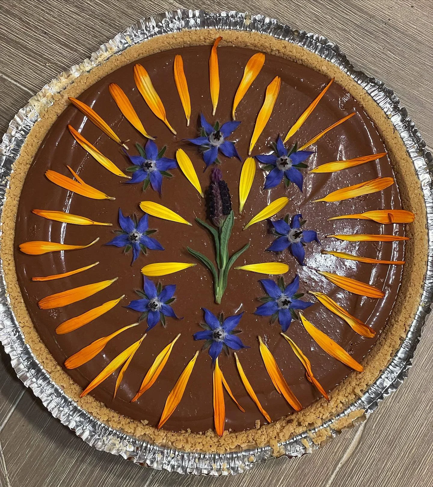 My first attempt at @mustloveherbs style cooking, with a little inspiration from @naturemandala.art. This is the 4 Ingredient Chocolate Mousse from @danbuettner&rsquo;s Blue Zones Kitchen book. Actually make that five ingredients: tofu, chocolate chi