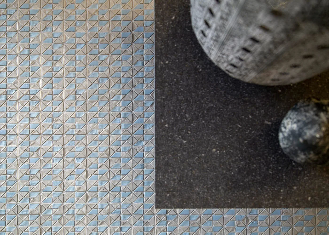 ispirare-mosaico-multiplem-cenere-avio-2.jpg