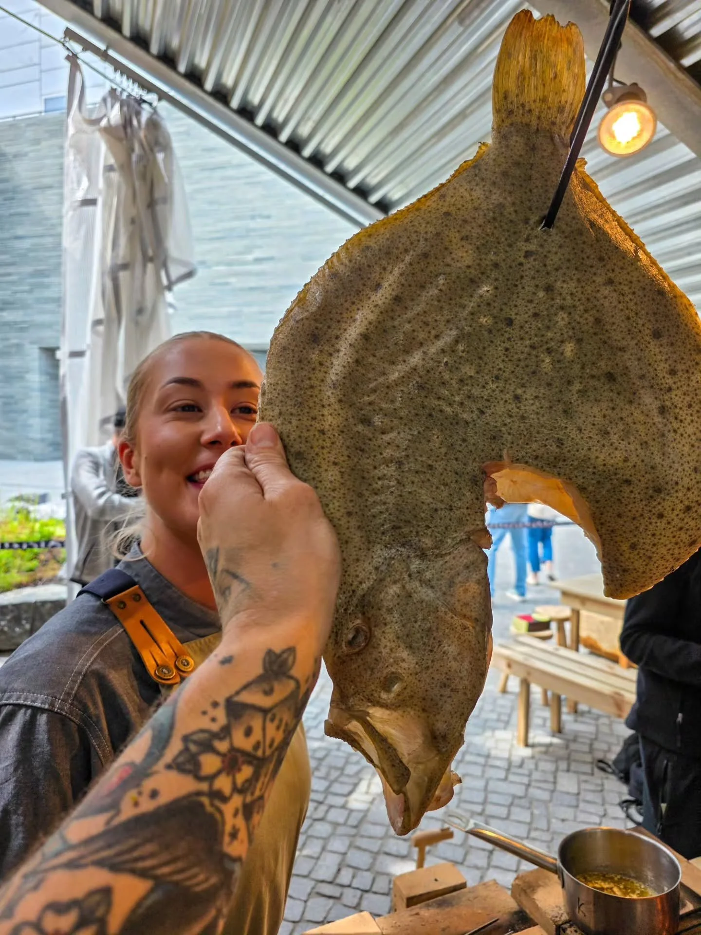 Vi konkluderte nylig et av livets kuleste prosjekter 🫶

I et halv&aring;r over fire arrangementer har vi jobbet med nasjonalmuseet og NSNF for &aring; lage workshops i Sank og Smak, i anledning utstillingen Ny Nordisk, mat, estetikk og sted 🍄&zwj;?