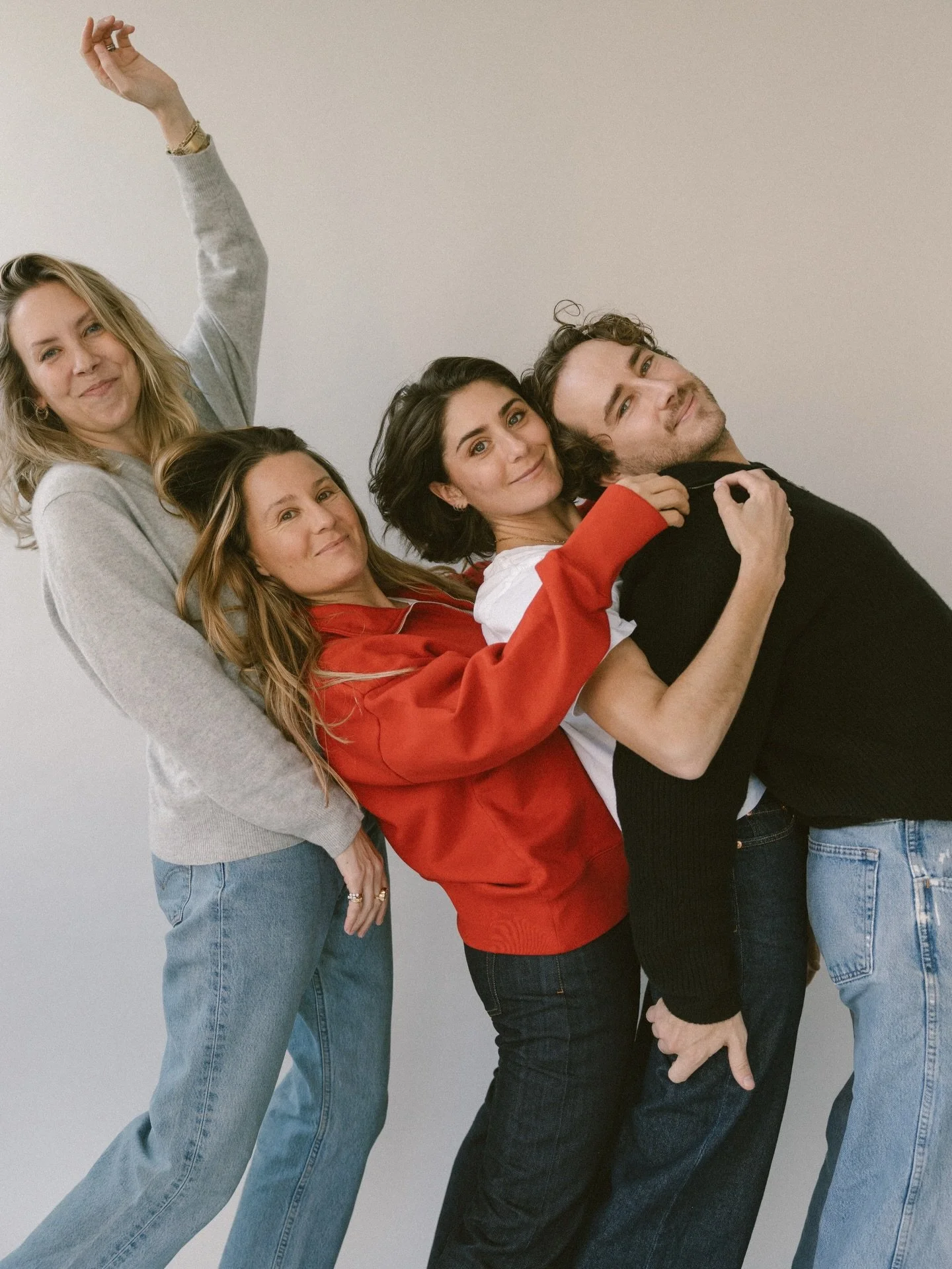 We're teaching 2 classes in Lisbon at our dear friend @antonbrandt's new studio @leelalisboa!

Kate + Christopher April 14th 4pm
Kyle + Alex April 27 6pm

Sign up thru Leela's site. ❤️❤️❤️