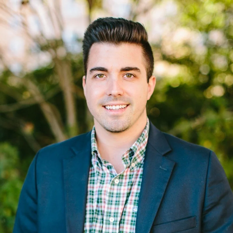 Silhouette of a person's head and shoulders