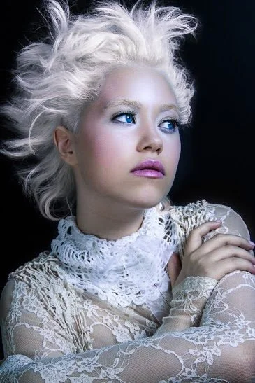 Headshot of Actress Tavita.jpeg