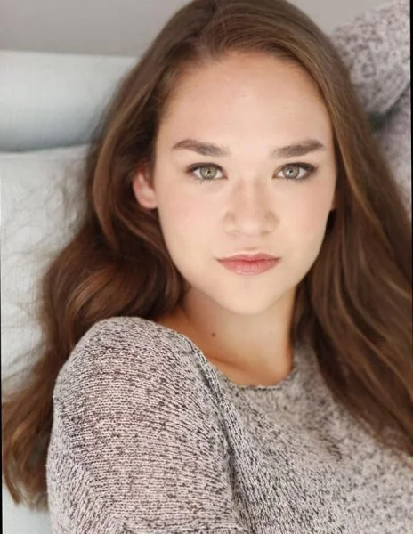 Headshot of Actress Margo Quinn.jpeg