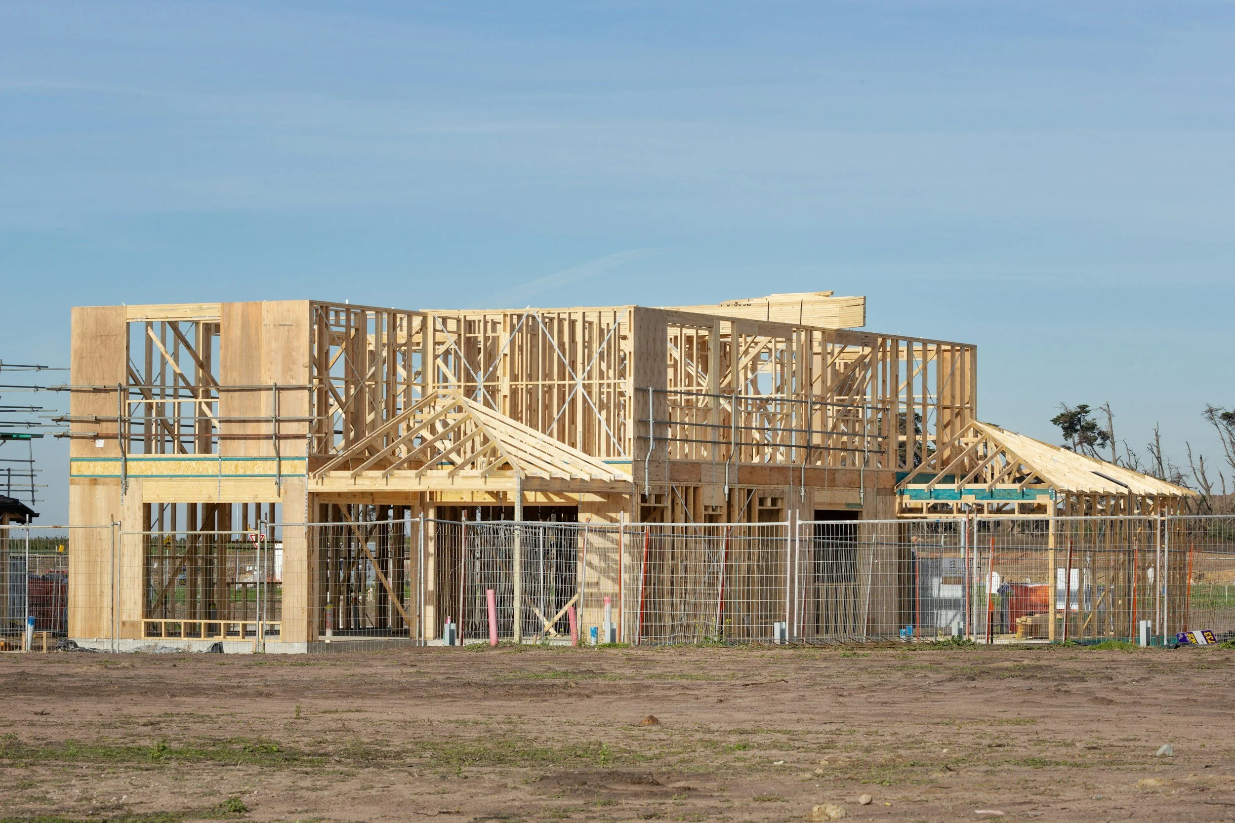 Last Minute Trademen Framing