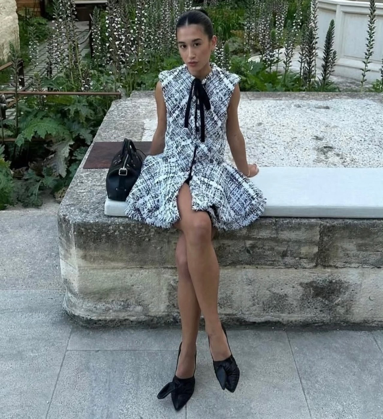 @moya  x  @louisvuitton 
Makeup by me 
Hair by @bysky.hair 
&bull;
&bull;
&bull;
#lvcruise26 #louisvuitton