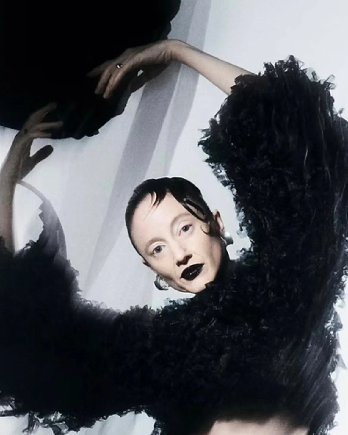 ❤️&zwj;🔥 ANDREA RISEBOROUGH ❤️&zwj;🔥
For @definedmag 
Shot by @rachell_photo 
Makeup by my @thewallgroup @oliverjamesbullen 
Hair by @yoshi77miyazaki 
Styled by @ignaciodetiedra 
#andreariseborough 
🙏🏽