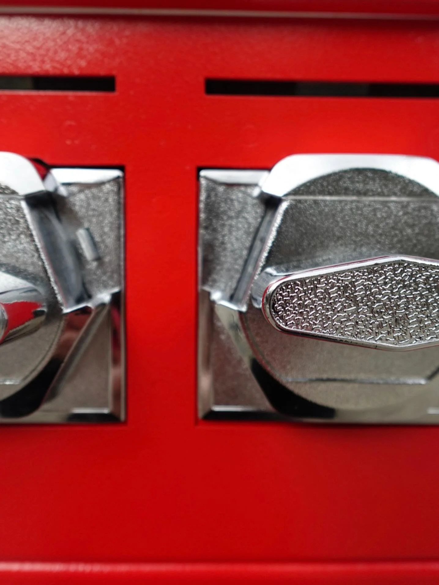 Sneak peak of my vintage art machine!🍒