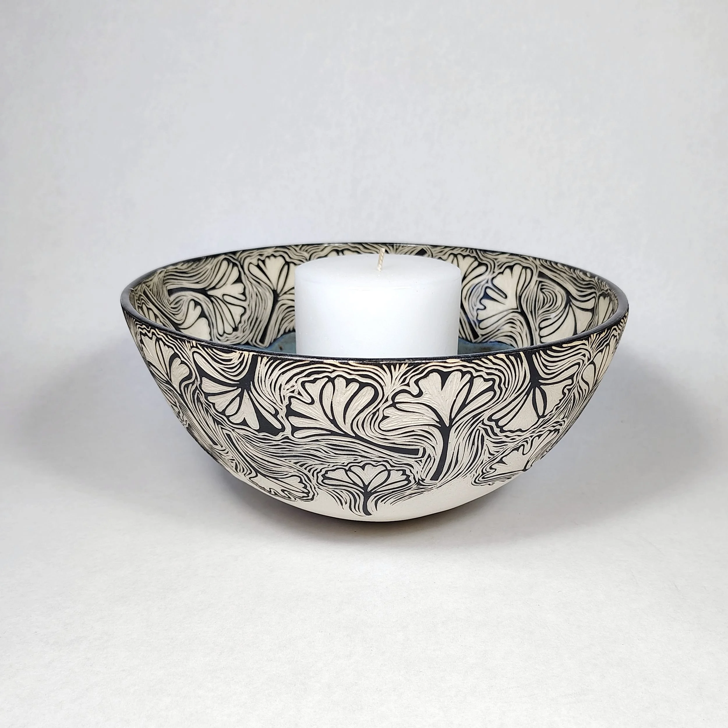BE01-0022_BowlCandleGinkgoLeafWoodcutXL_22_v1.jpg