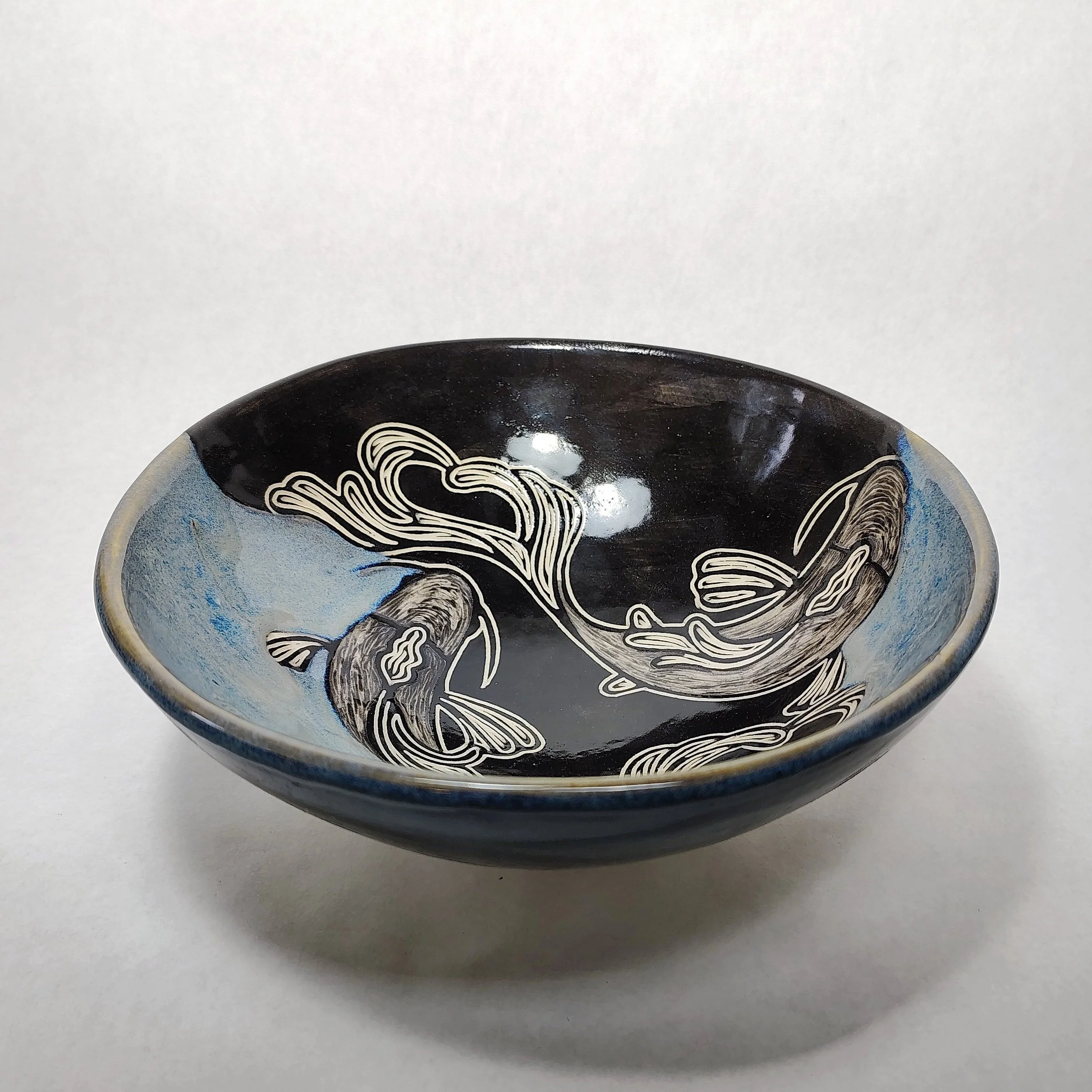 BE01-0034_BowlTwoKoiIntoBlueLowWideMED2_12_v1.jpg