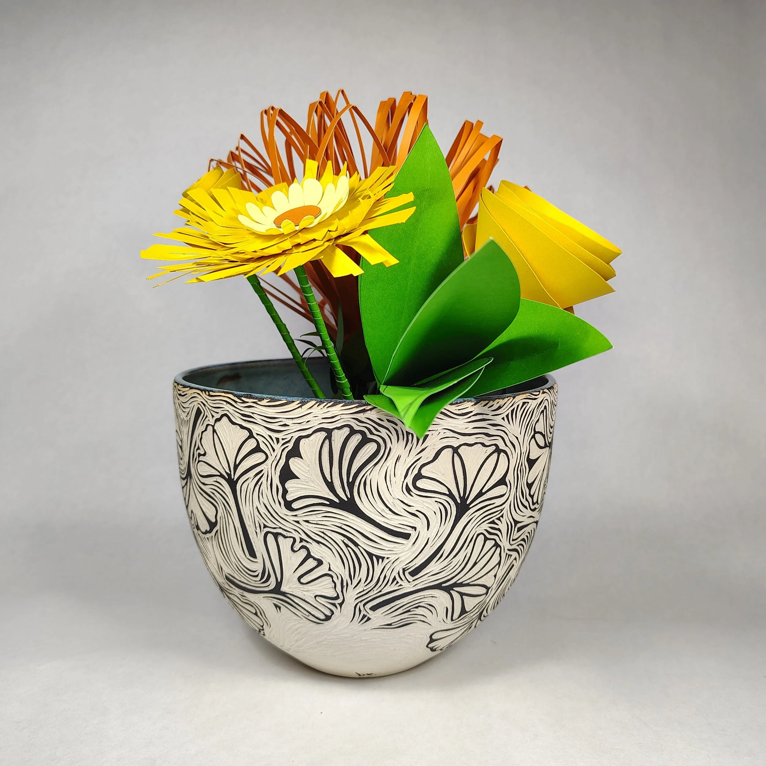 BE01-0027_BowlFlowerGinkgoLeafWoodcutLRG_19_v1.jpg