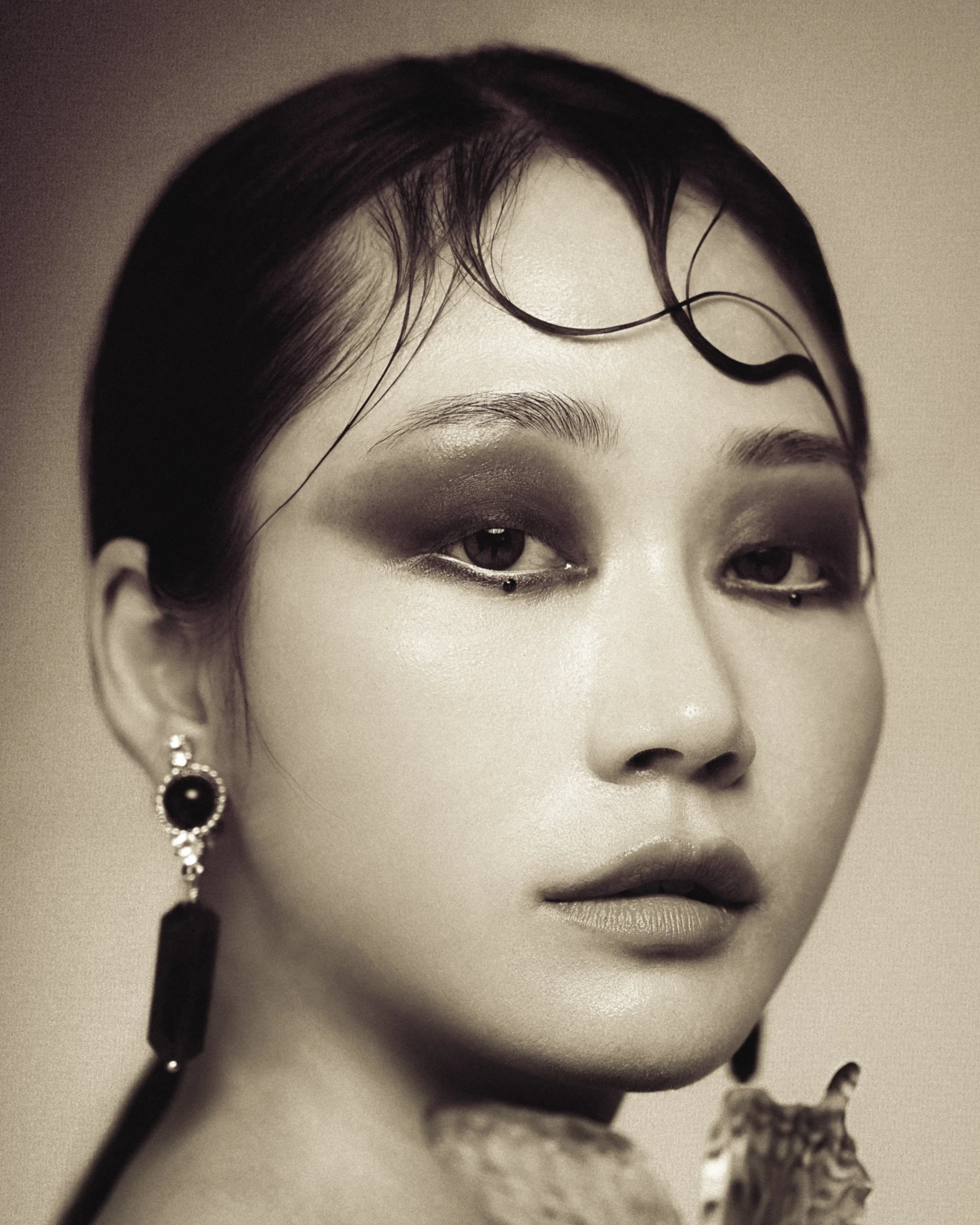 Yūgen (幽玄) (2025)