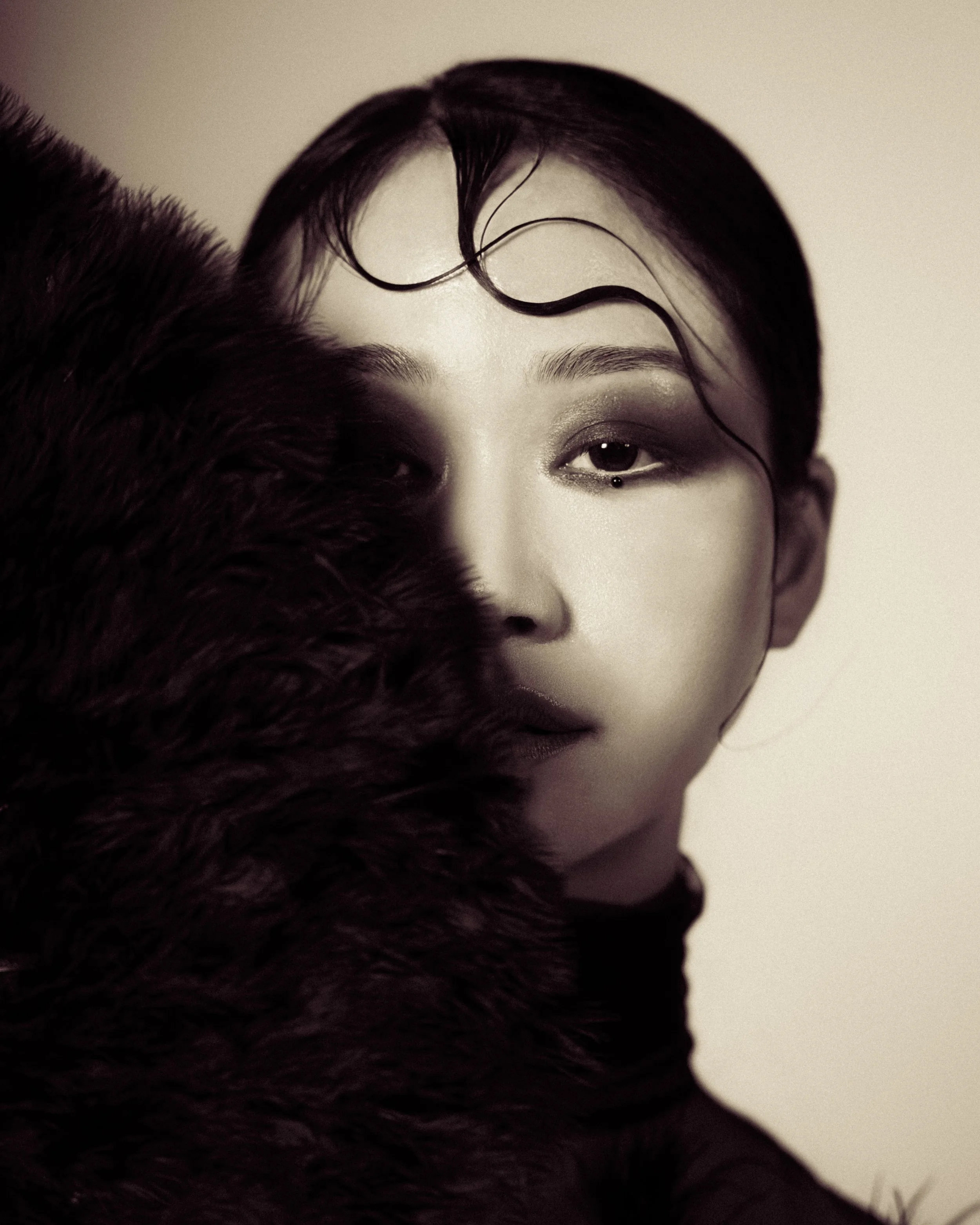 Yūgen (幽玄) (2025)