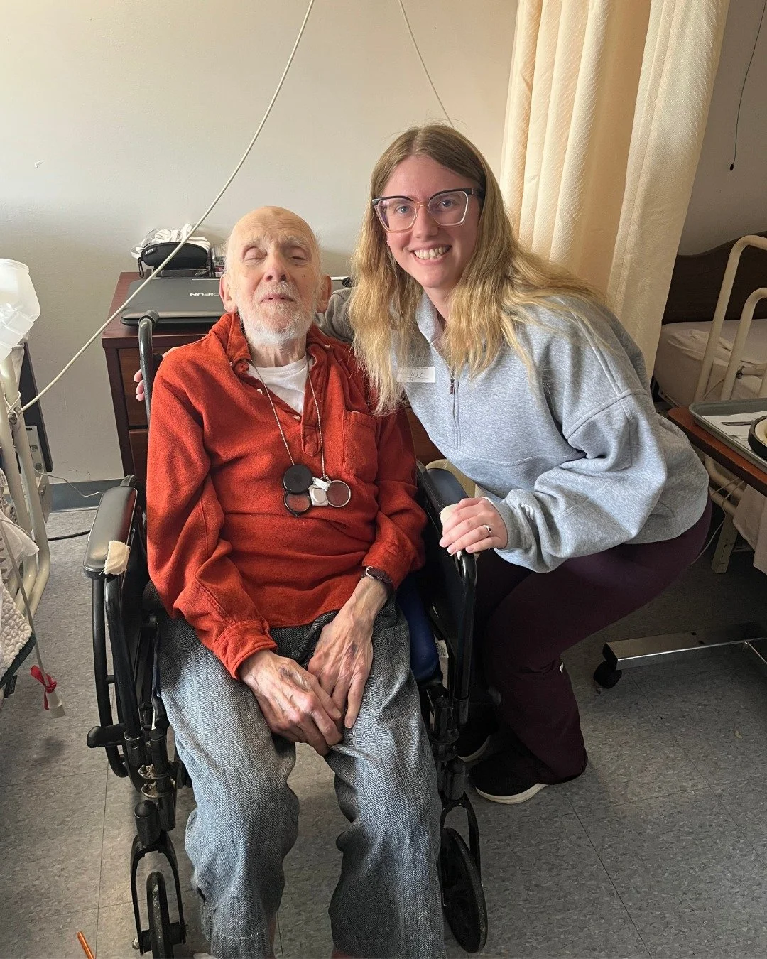 This is my Great Uncle Ray.
He would have turned 103 today, but he passed away last weekend.

I met my great uncle seven years ago.
I discovered he was an artist and that we had similar careers, just 50 years apart.

While touring his home, surrounde