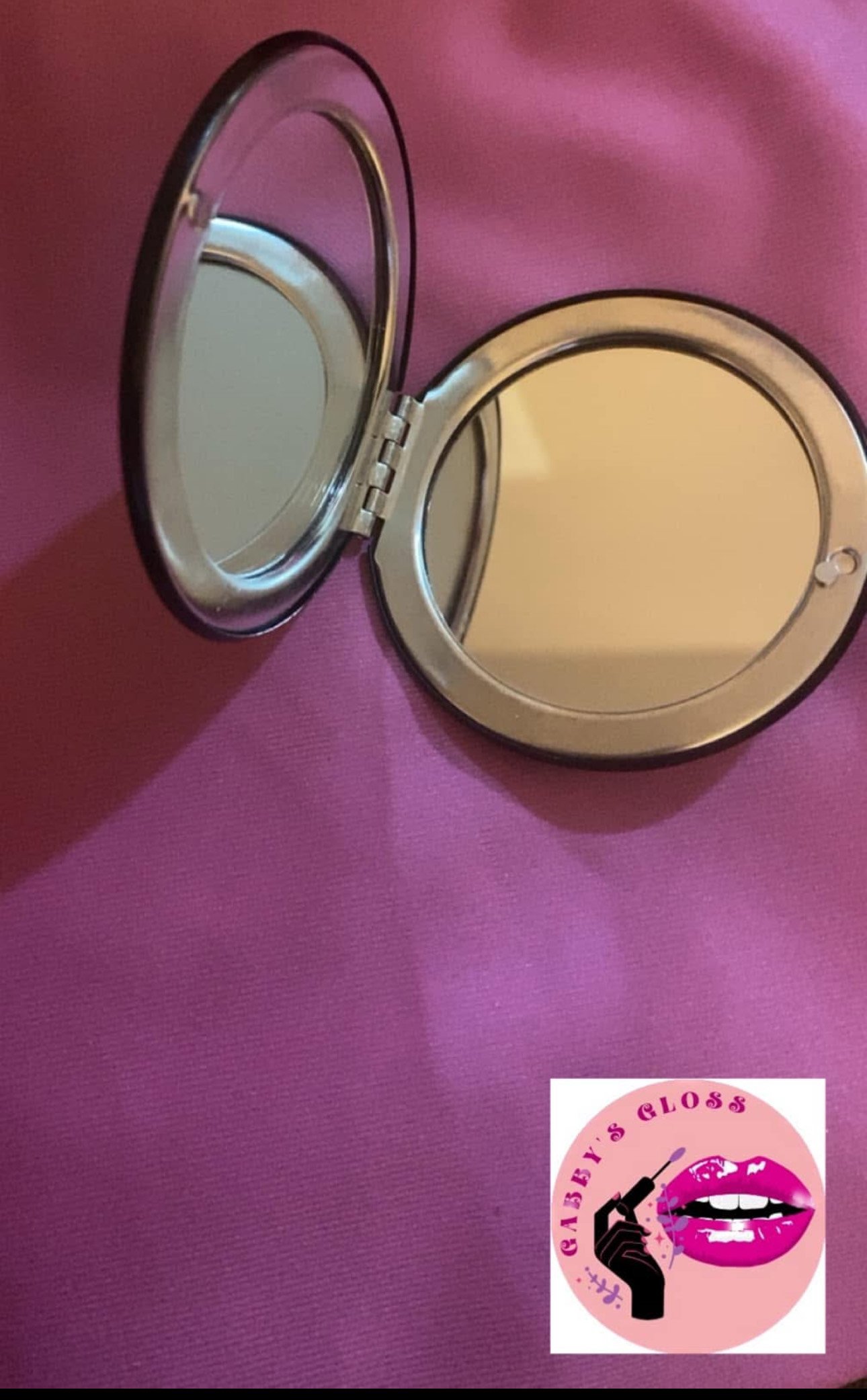 Signature Compact Mirror 🪞