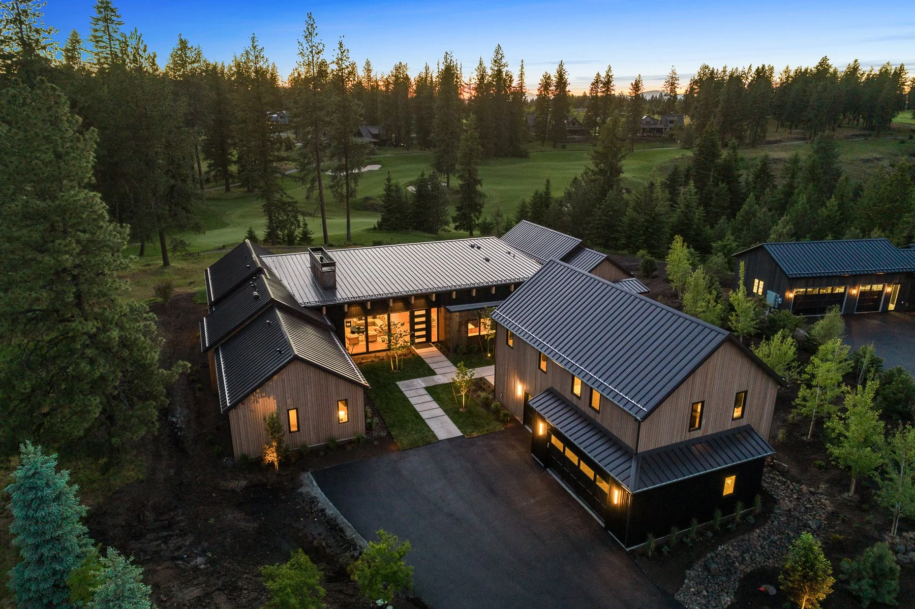Aerial_Estate226_Twilight-front.jpg