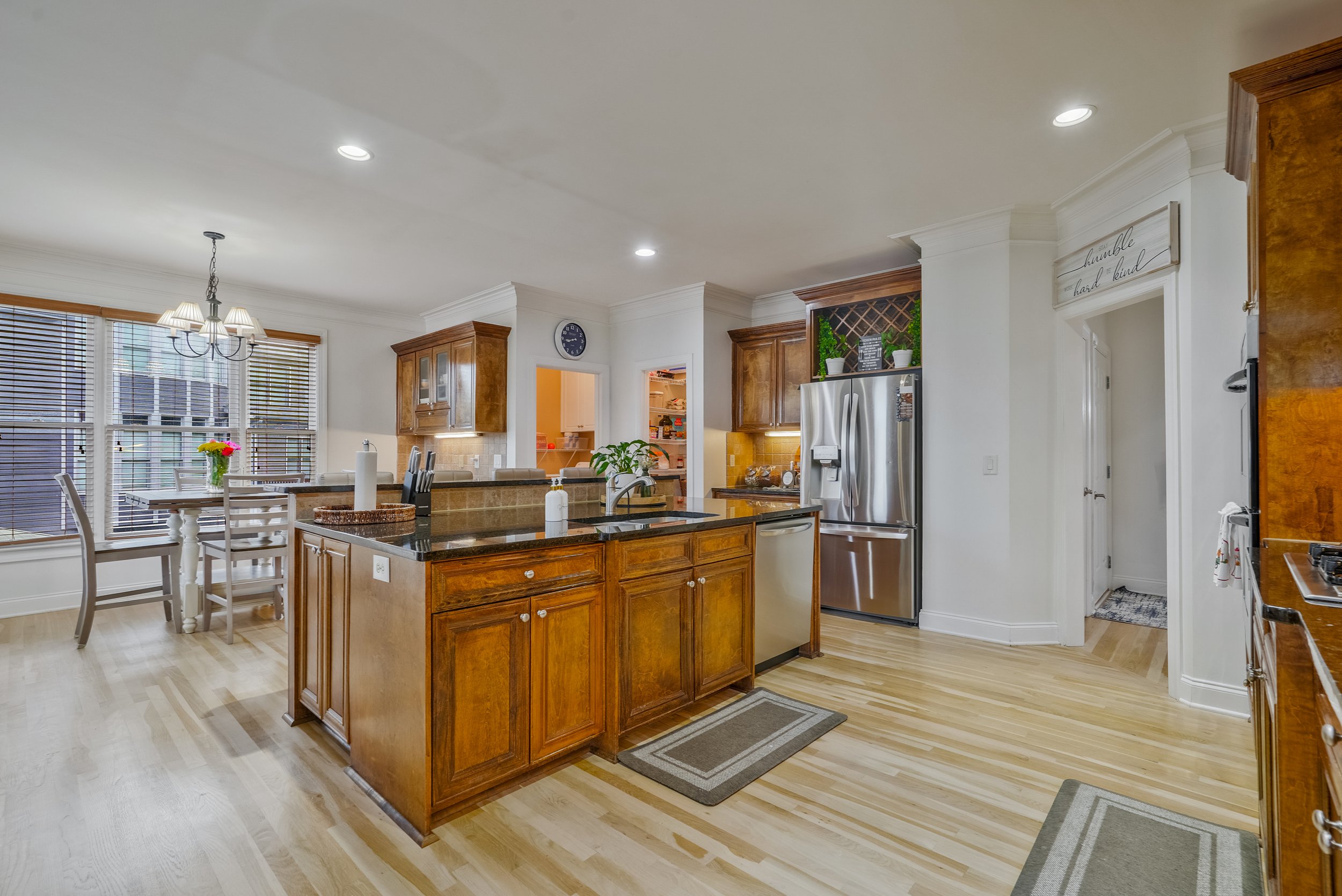07-6477 Blue Water Drive-14.jpg