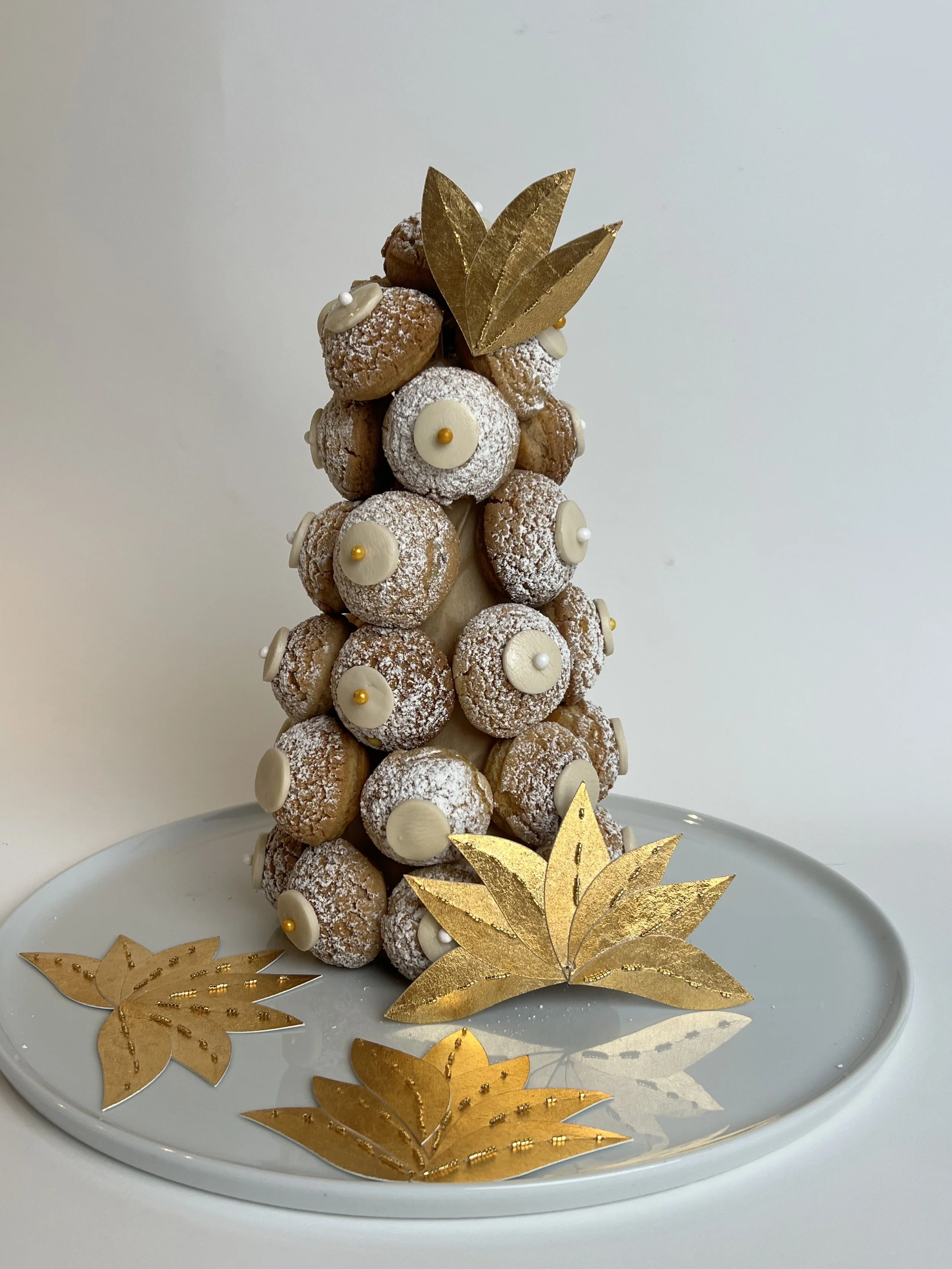 Classic Croquembouche