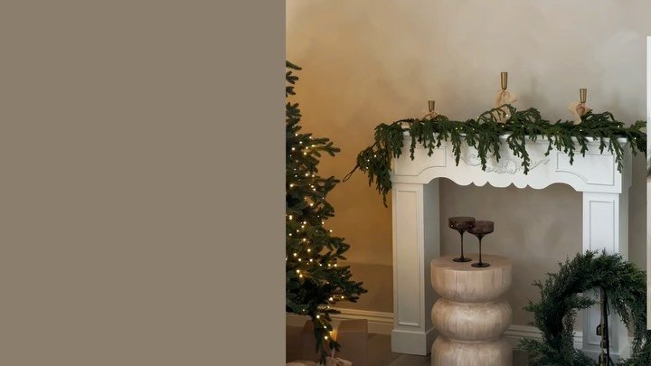 For our first holiday season in the studio, we are partnering up with our in-house photographer @rachelstephphotography, to bring you Holiday Minis Sessions! 🎄

What&rsquo;s included:
20 minute studio session
15 Edited Images
Online Viewing Gallery
