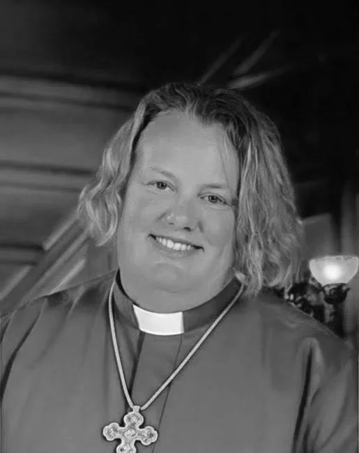 Diocesan Bishop Gretchen Hillis