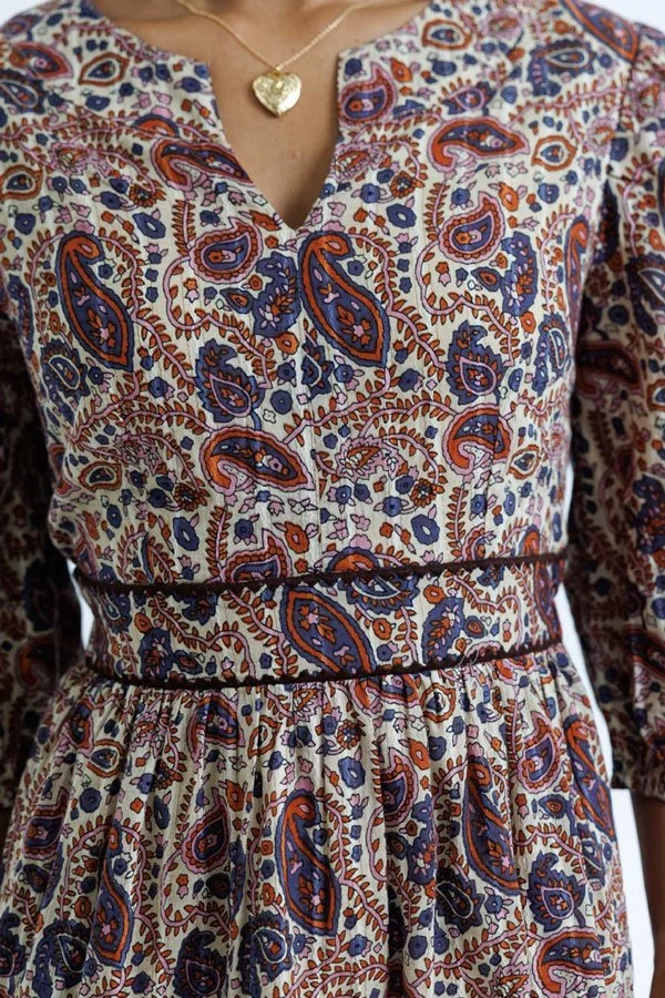 Marcie_Midi_Dress_Pretty_Paisley_Close_Up.jpg