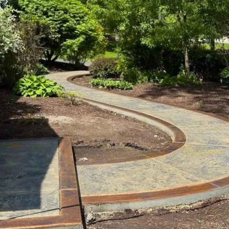 Custom_Concrete_border_Path_Hudson_Ohio.jpg