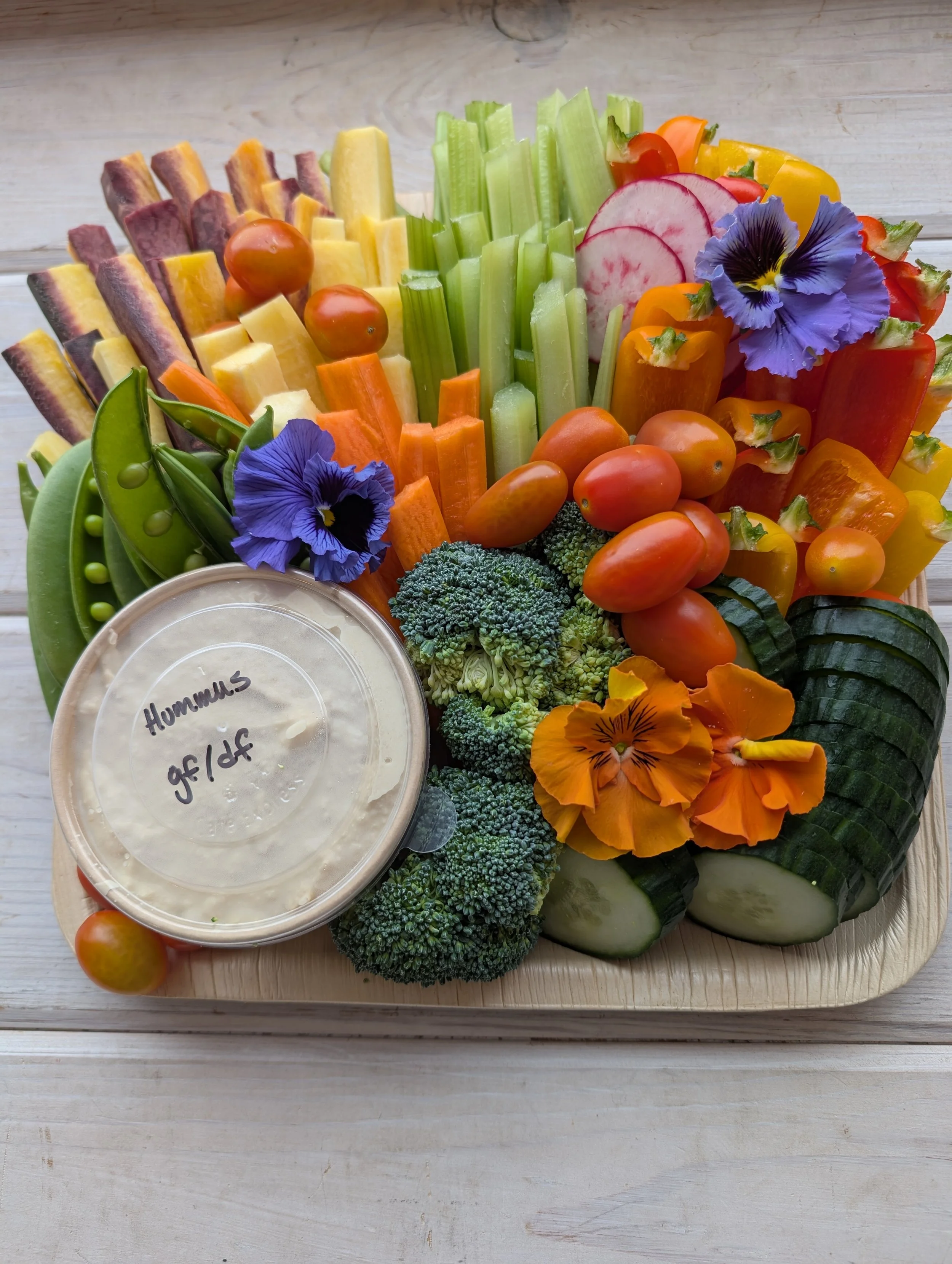 Small Veggie and Dip Platter