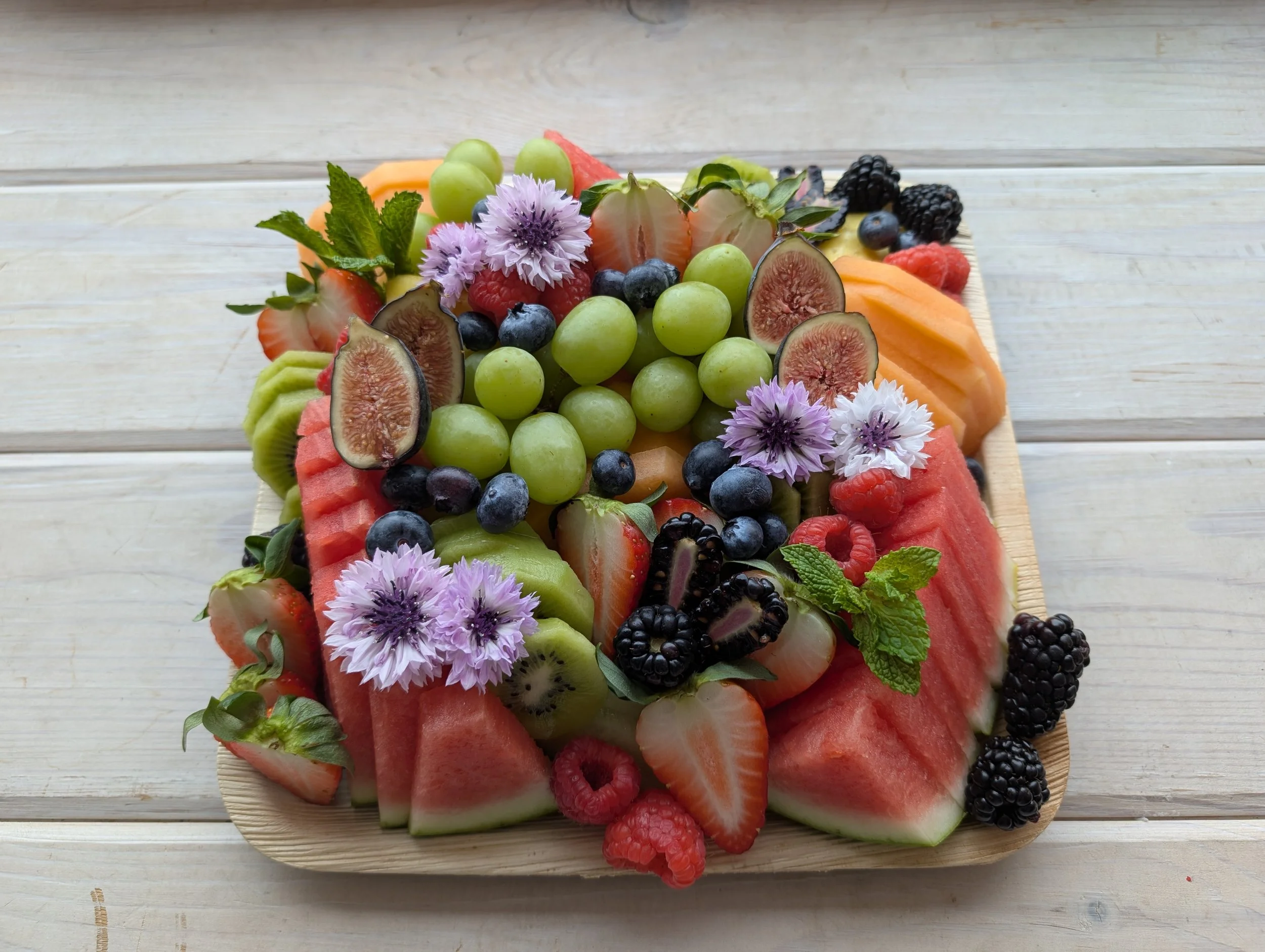 Small Fruit Platter