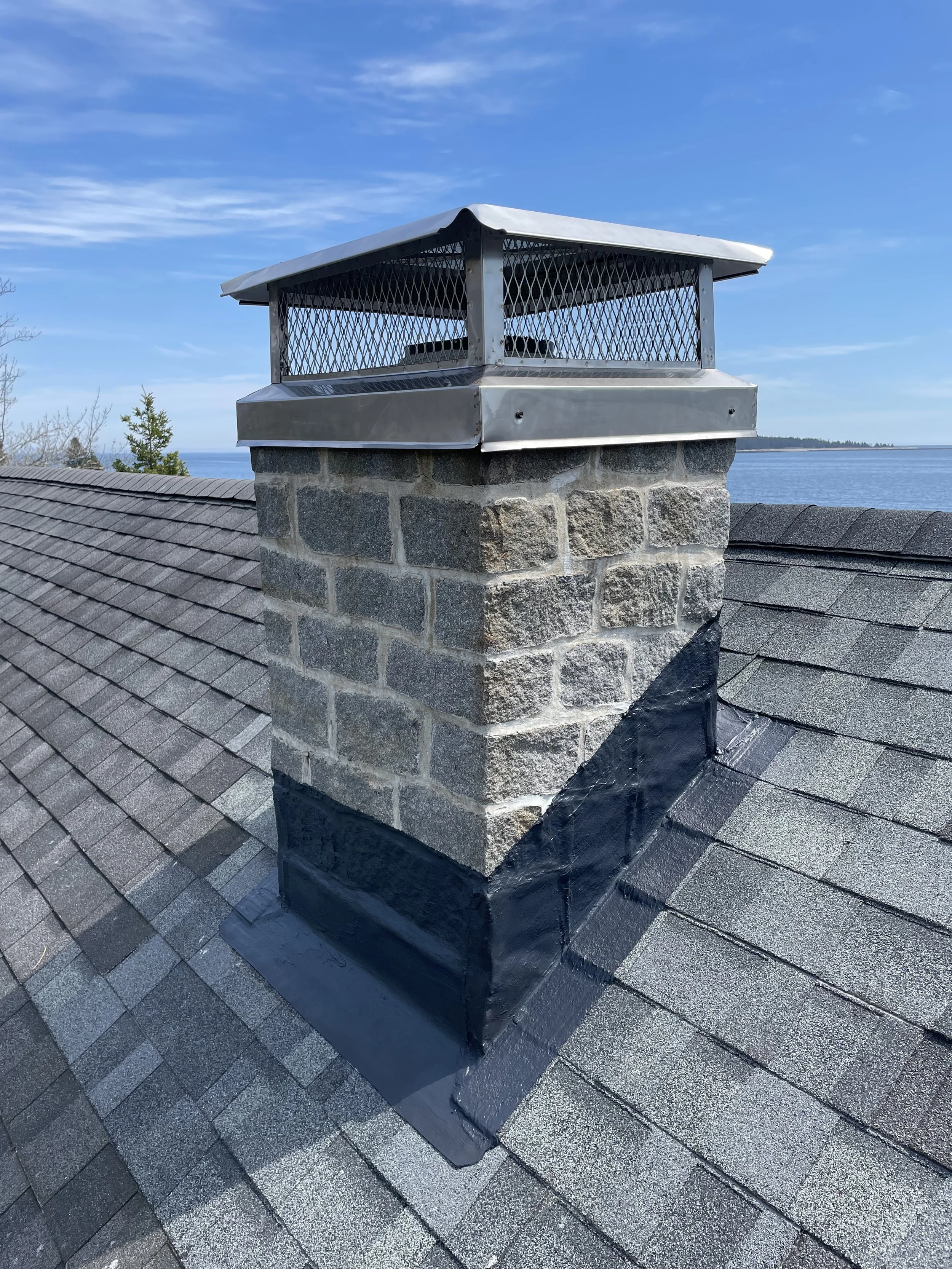 An outside mount cap is the preferred cap recommended for installation. The cap helps prevent water, snow, and ice from building up but also has a drip edge protecting the first course of brick. Outside mount caps are custom order and can come in mul
